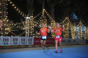 BIB: 100, 101
                            <button type="button" onclick="openModal(21557158)" class="btn btn-primary btn-sm float-right btn-popup" data-toggle="modal" data-target=".modal-high-quality">
                        <i class="fas fa-shopping-cart"></i> Add to Cart
                    </button>
                                            <button type="button" onclick="isThisMe(21557158, true)" class="btn btn-success btn-sm float-right btn-popup btn-isme hidden" data-toggle="tooltip" data-placement="bottom" title="นี่คือรูปของคุณใช่ไหม คลิกที่นี่เพื่อเอาเข้าอัลบั้ม">
                        <i class="fas fa-plus"></i> Add to album
                    </button>
                    <button type="button" onclick="isThisMe(21557158, false)" class="btn btn-warning btn-sm float-right btn-popup btn-isnotme hidden">
                        <i class="fas fa-ban"></i> Remove from album
                    </button>